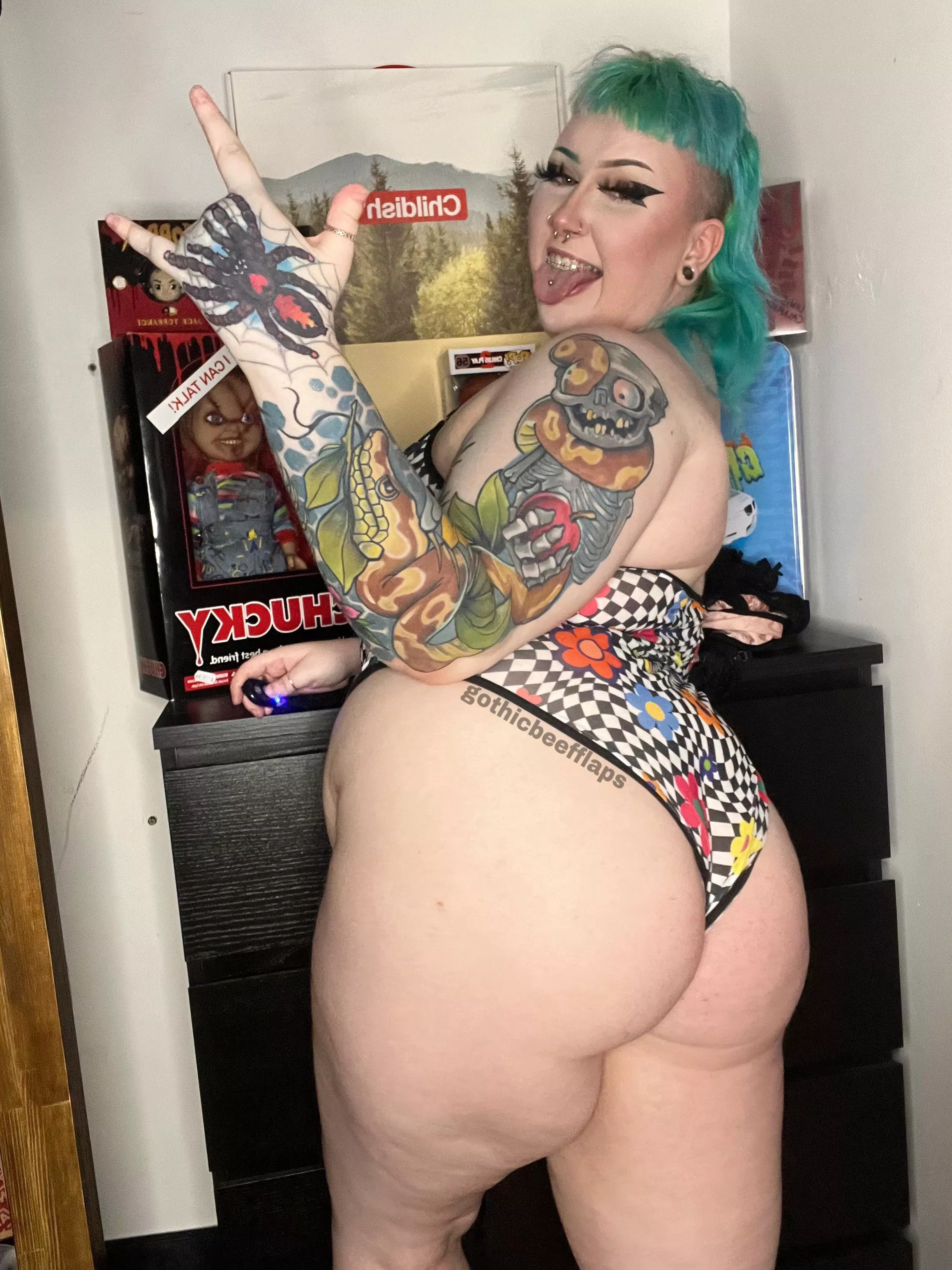 💦your new cyber, tattooed BBW goth gf💦• UK girl🇬🇧• genital rates🍆• hairy pussy 🐱• fantasy toys🍆 • sexting + more 💦