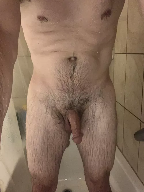 (46) I like shower pics!