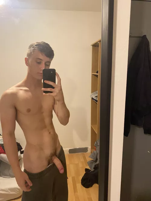 Anyone want to get me hard? ;)