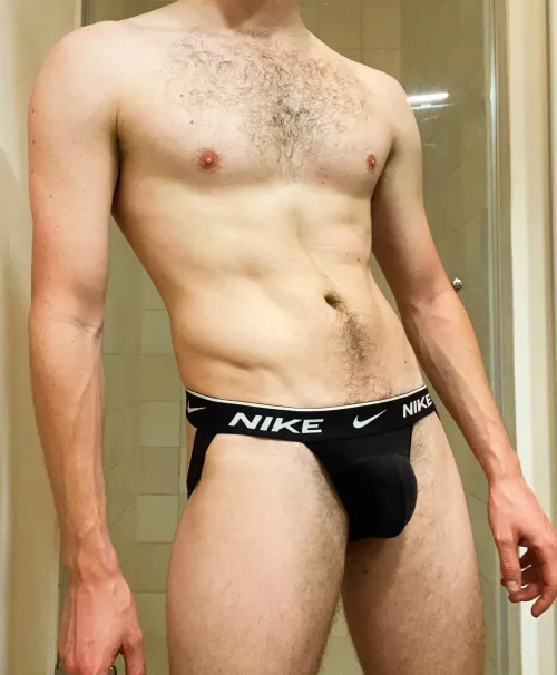 Could use a bro’s mouth to throatfuck rn. 👅 (27)