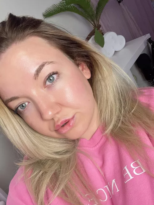 Filler swelling is my fave 💕 I can’t wait to get more today 🙊