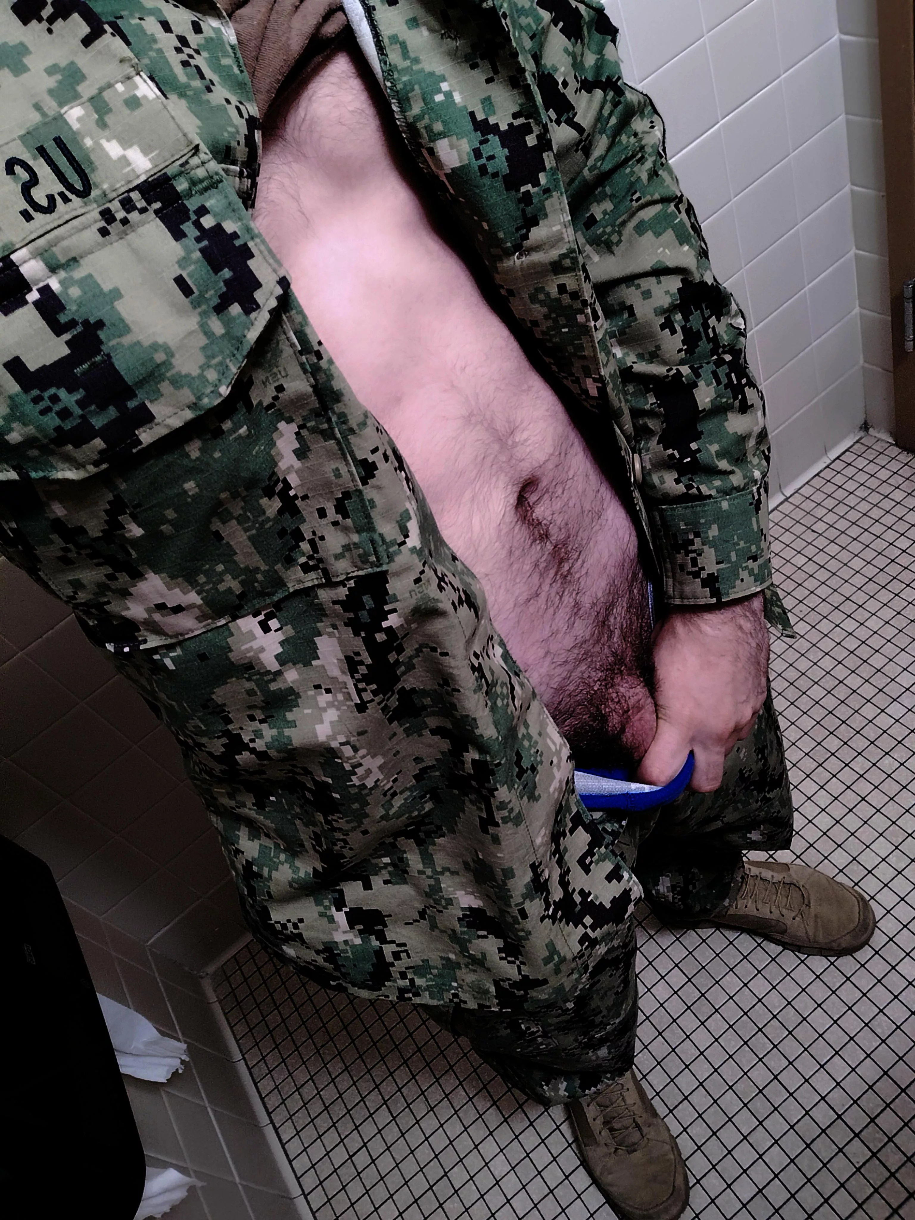 I won't let your wedding ring stop me if you dont