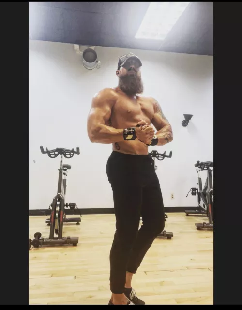 Let this Florida boy rock you like a Hurricane