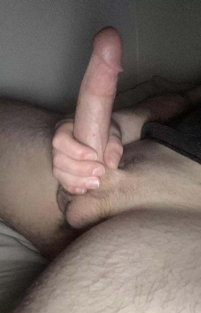 Looking for a cuckold couple, message us if you’re interested