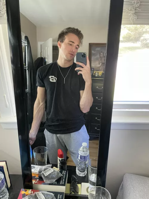 Post gym forearms looking fine