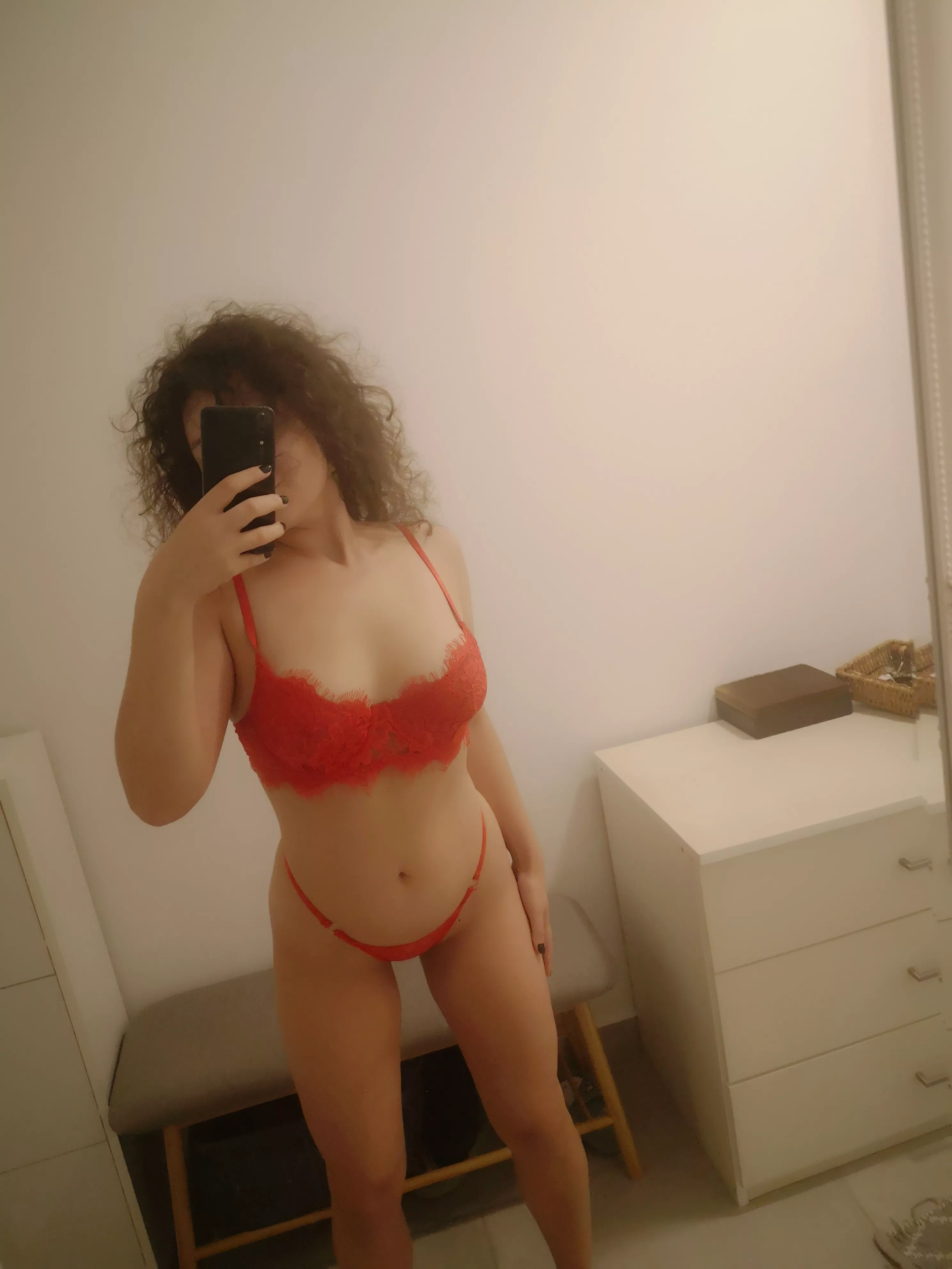 react if I can send you more pics like this😋❤️