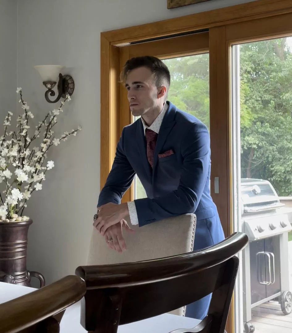 Since you all liked the selfie of me yesterday here’s more (: