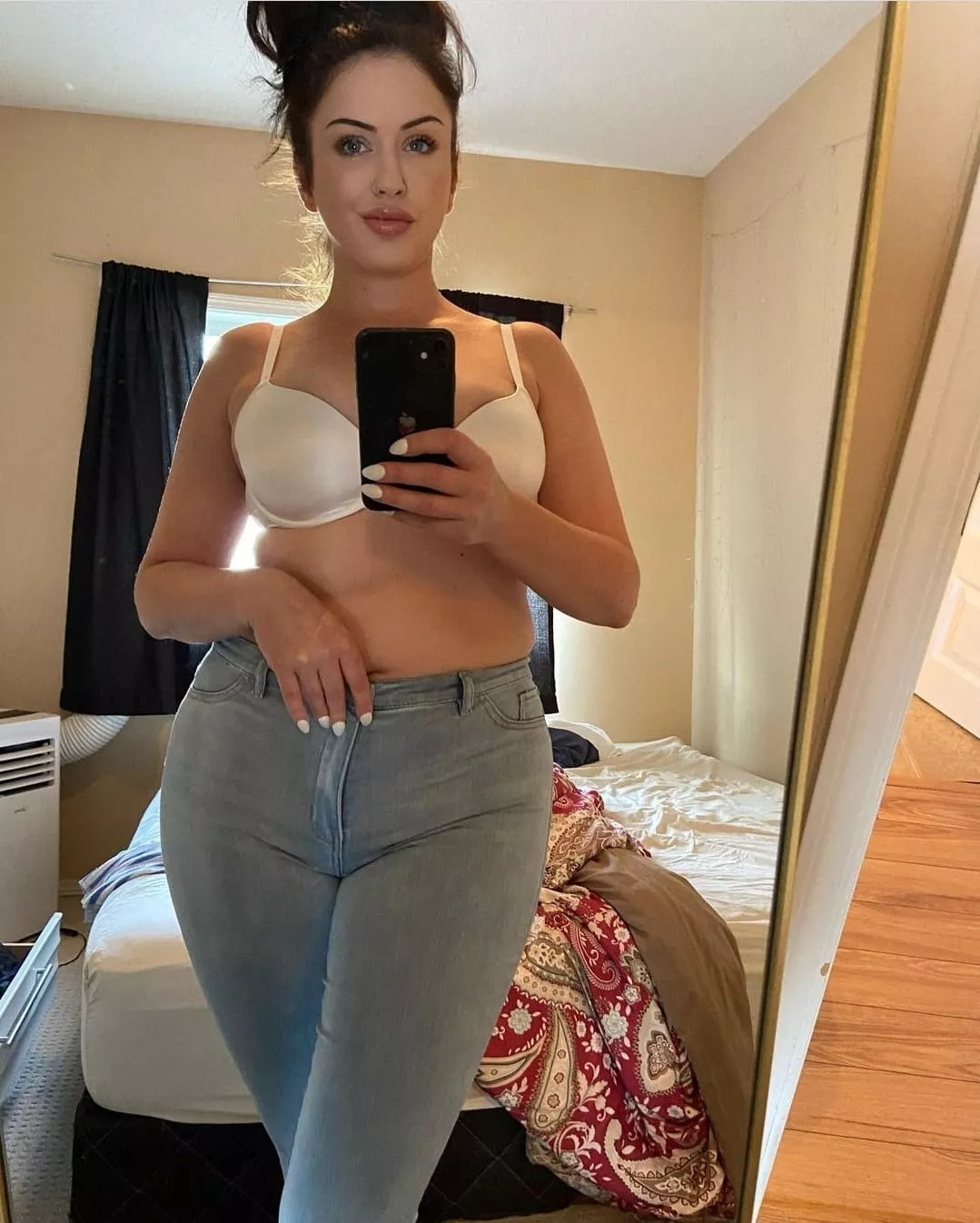 The only thing I will ever force is my jeans over my ass💜