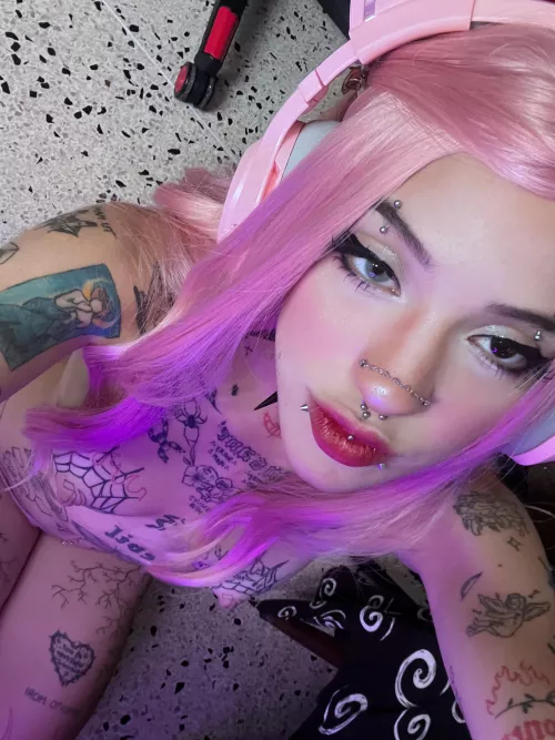 wanna get a blackout tattoo ✩