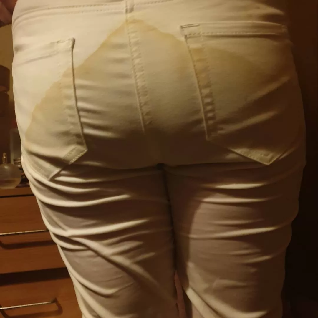 After using my jeans as a toilet all day 🤭 They are so pee stained!