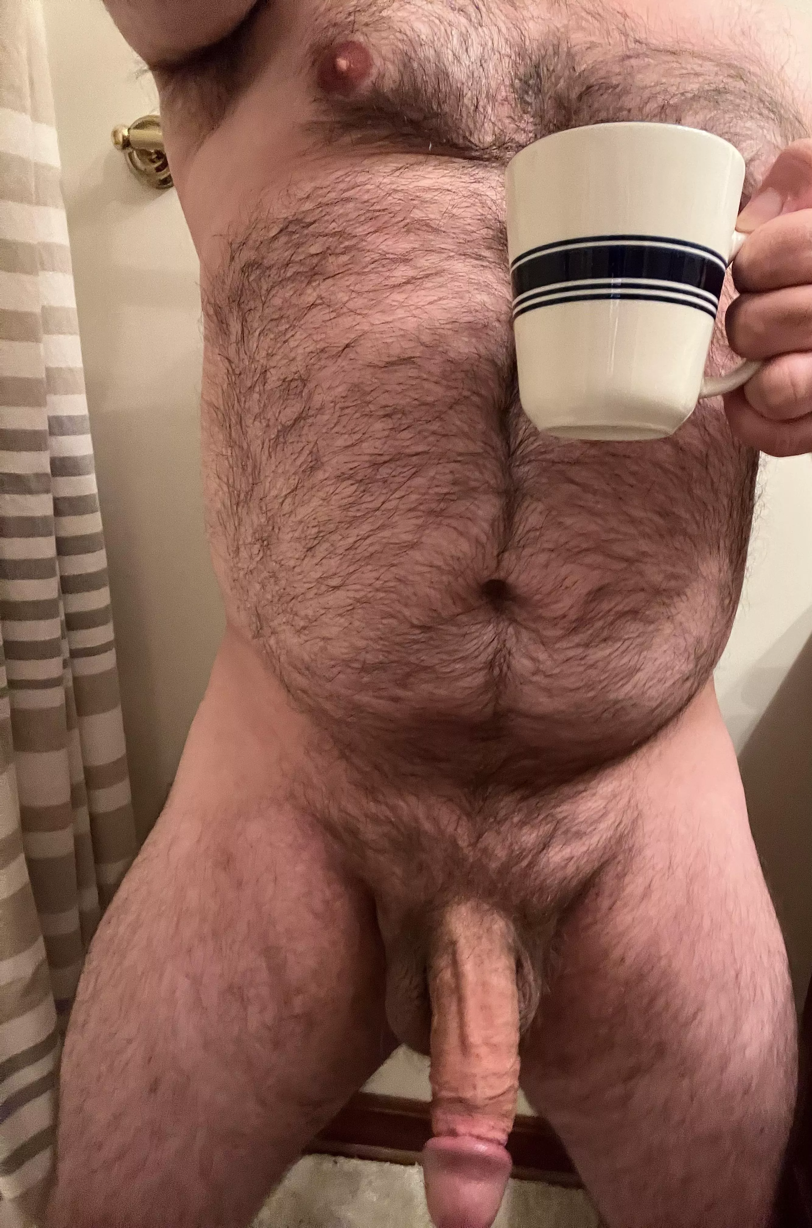 Cold Thursday morning, the coffee is okay, but Wishing I was around you! Happy Thursday CGW! Have a great day!☕️☕️☕️ Harry’s House: Track 2: (0:41-1:14)