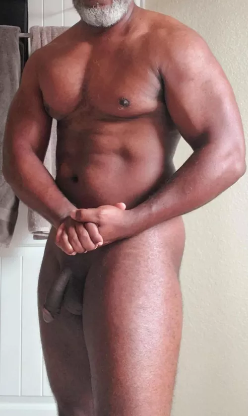 Flexing after a shower. What do you think of (M)y Dad bod?