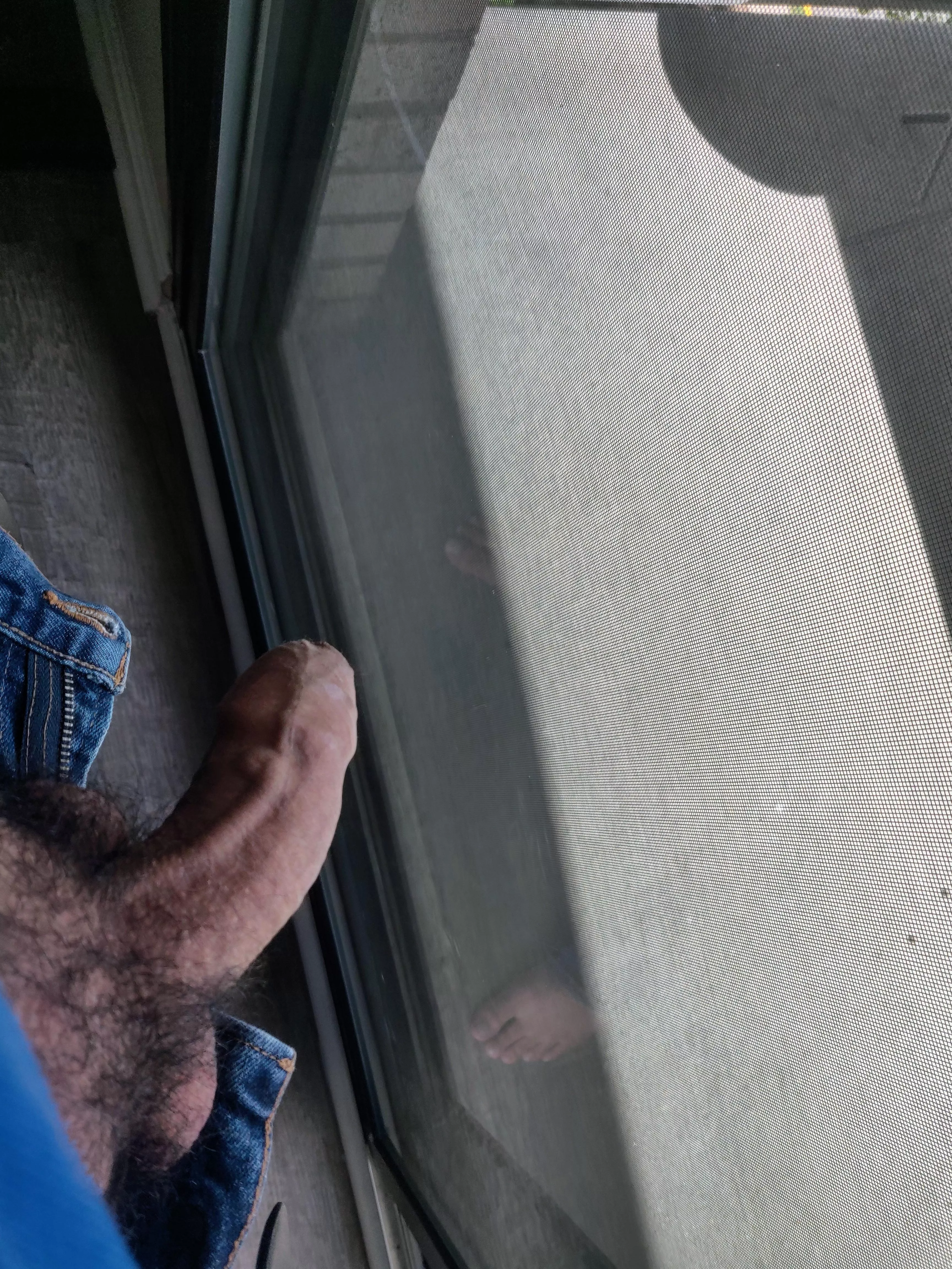 Hoping some neighbors see me through the balcony...