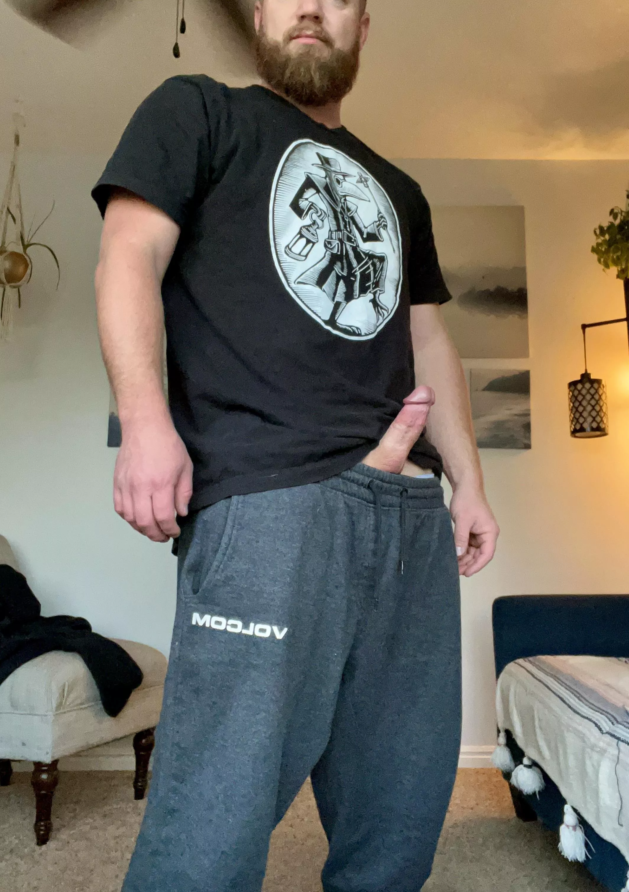 How’s your day?😏