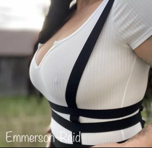 I got this outfit for today from Amazon and from the mall. I love it so much. Perfect for wearing braless ❤️❤️