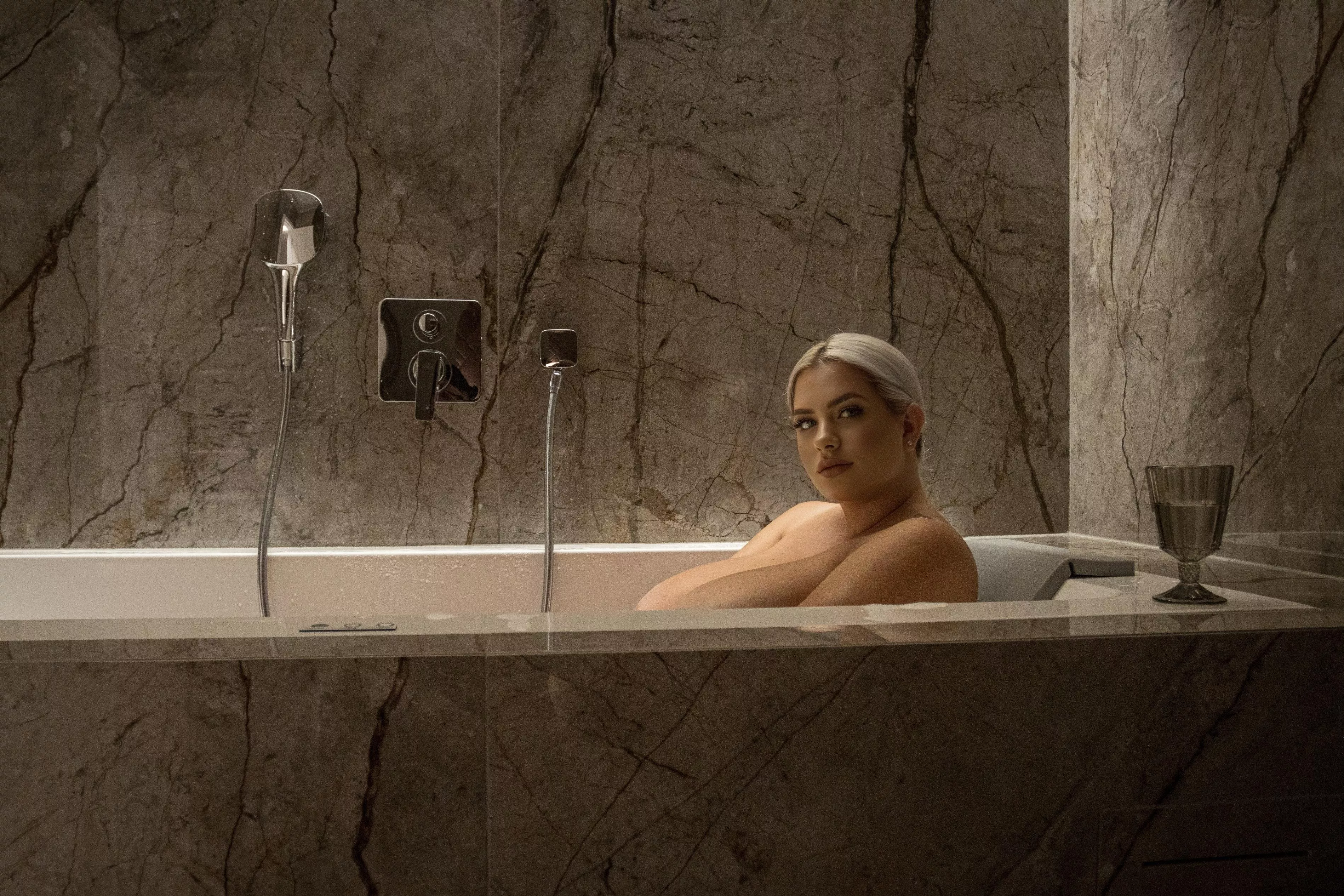 I'm 100% NATURAL! 💎 HATERS GONNA HATE, BUT YOU CAN'T TOUCH THIS! 👑