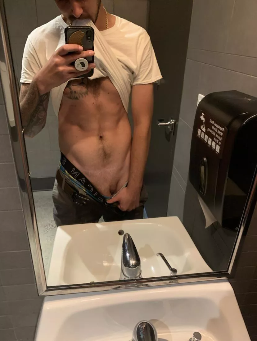 Should I have shown more tat? 😉😂