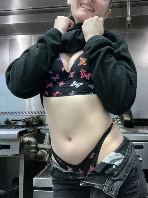 The sluttiest chef with the cutest lingerie✨