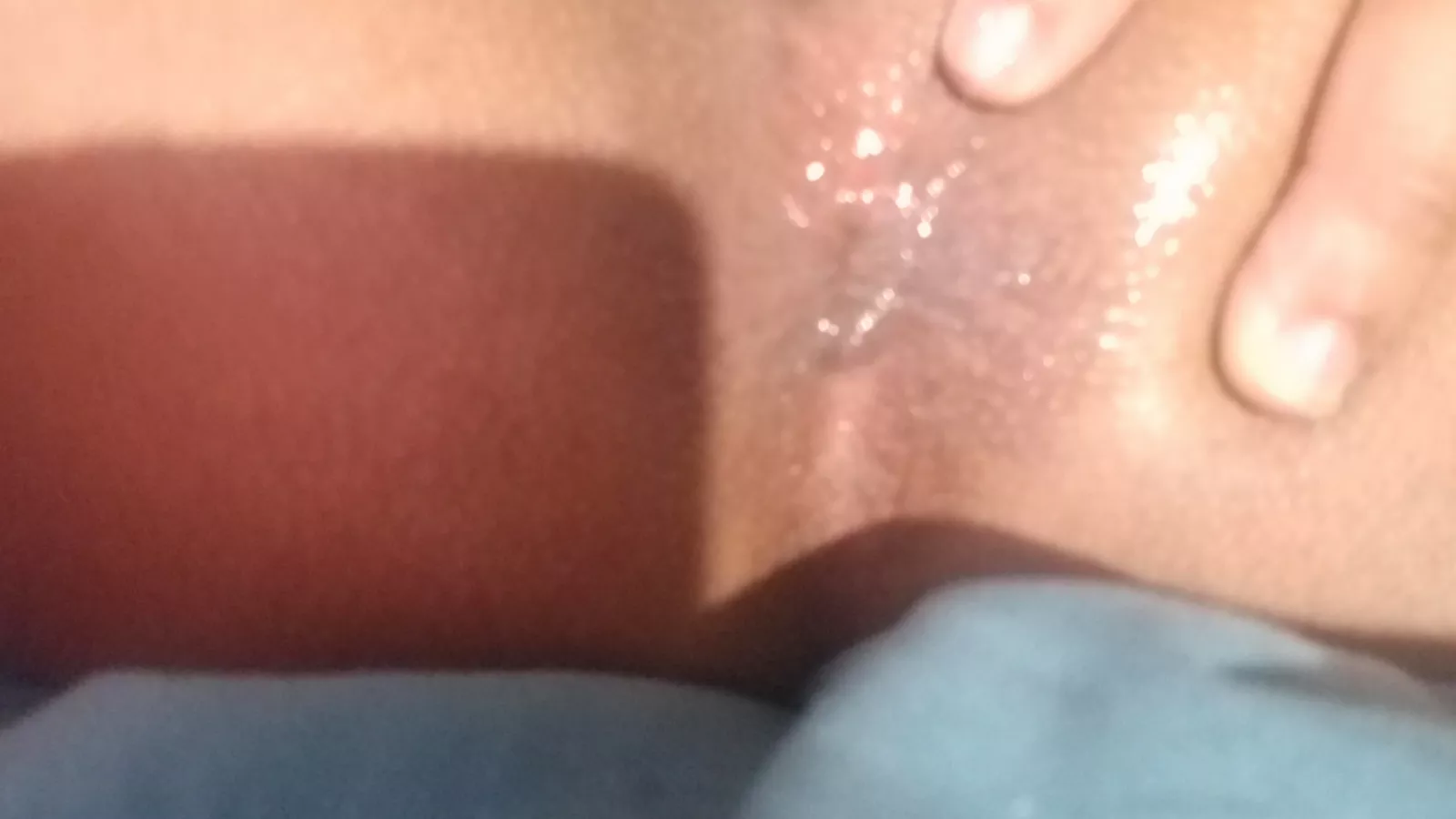 who wants a tight black asshole to play with ?:* PM to play ;)