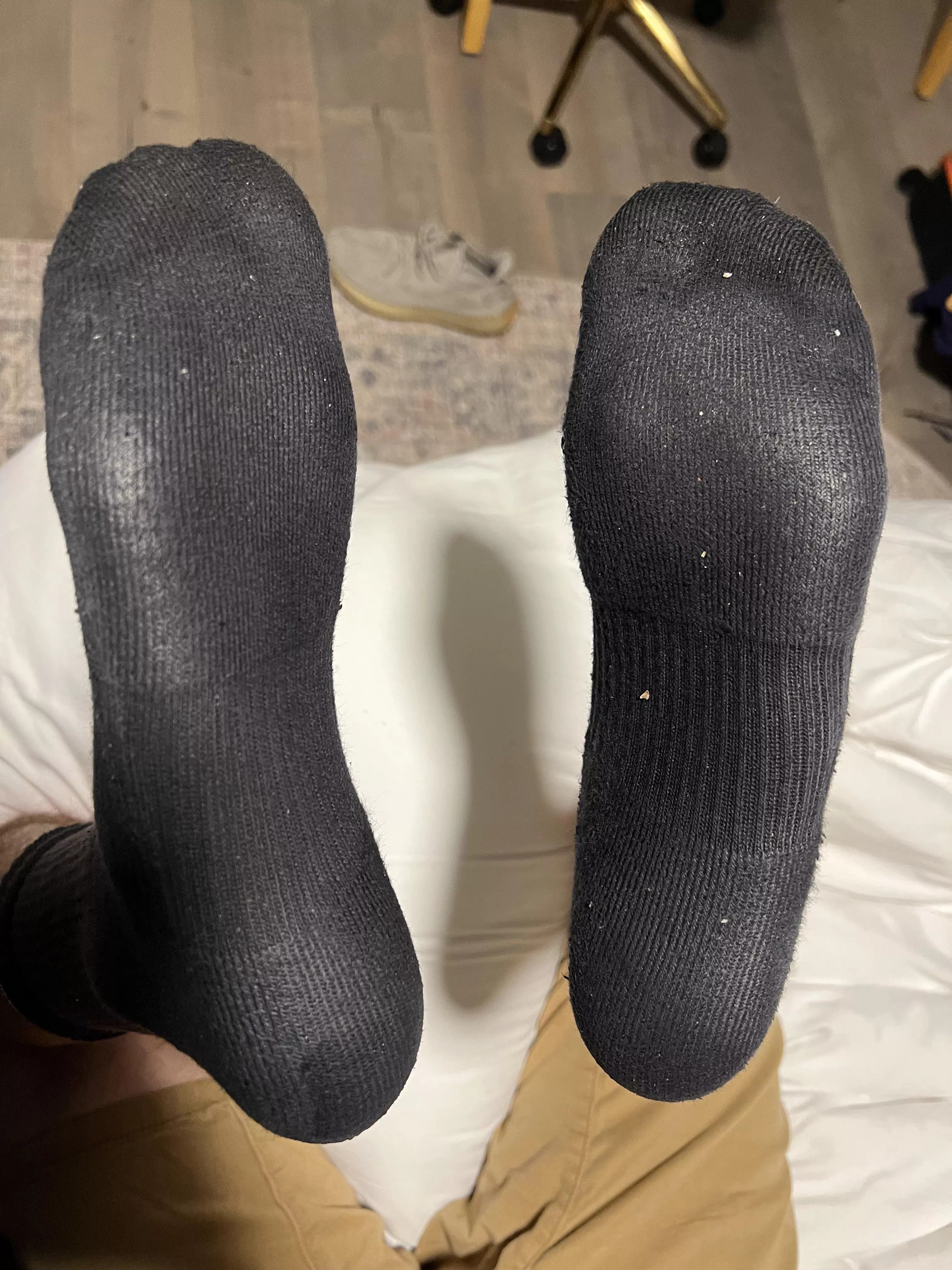 Who wants to suck the sweat out of my smelly socked soles? 👀