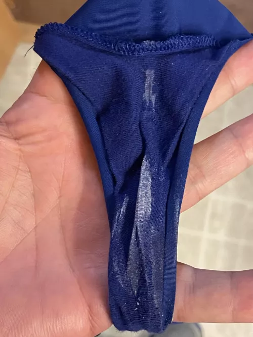 Wife got home from work prior to me and left me a nice little treat…even still a bit wet and smell delicious!