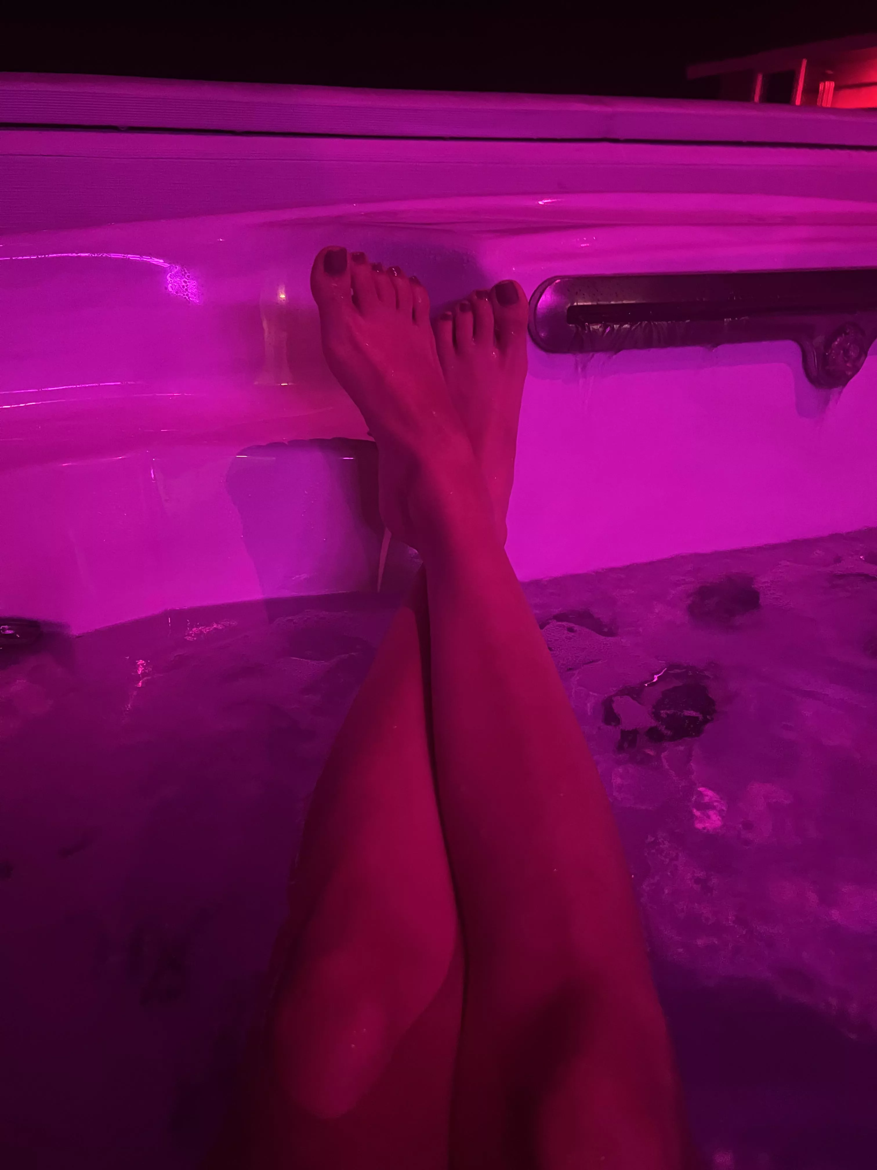 Wouldn’t you love a FJ in the hot tub?