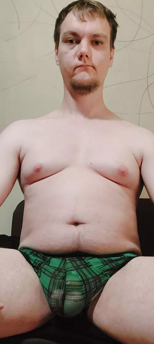 32 years old from Warsaw. Any bears want to make friends? 😜 Write me 😈