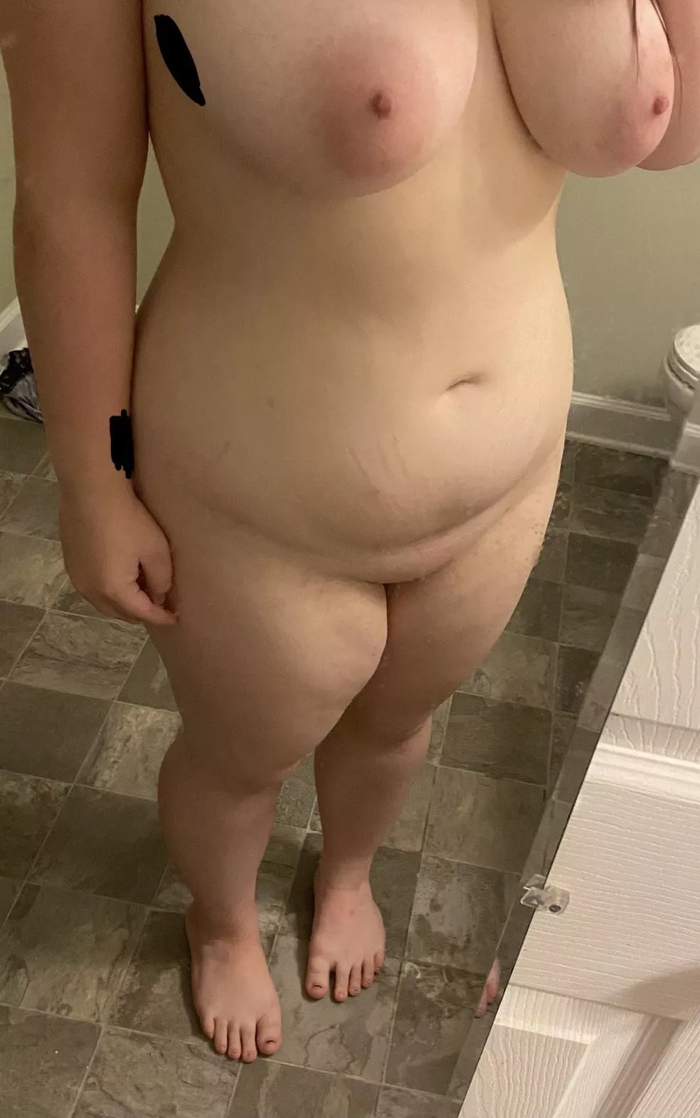 F 20, 5’3” , 195 P trying to love myself even with a belly