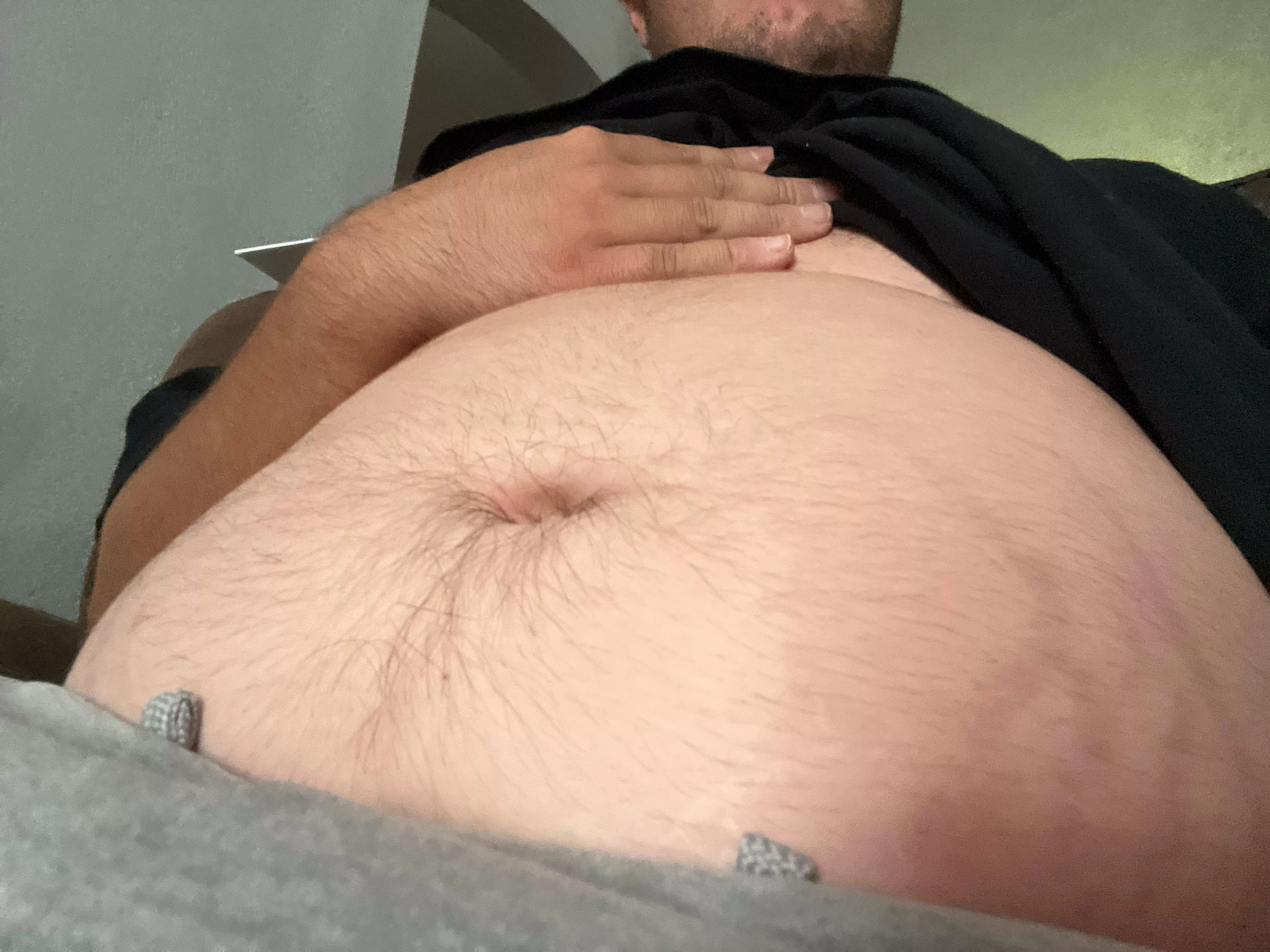 I am such a fatty And I love it. Add me on Snapchat it’s bigfatty300 I’m gonna start posting on there more.