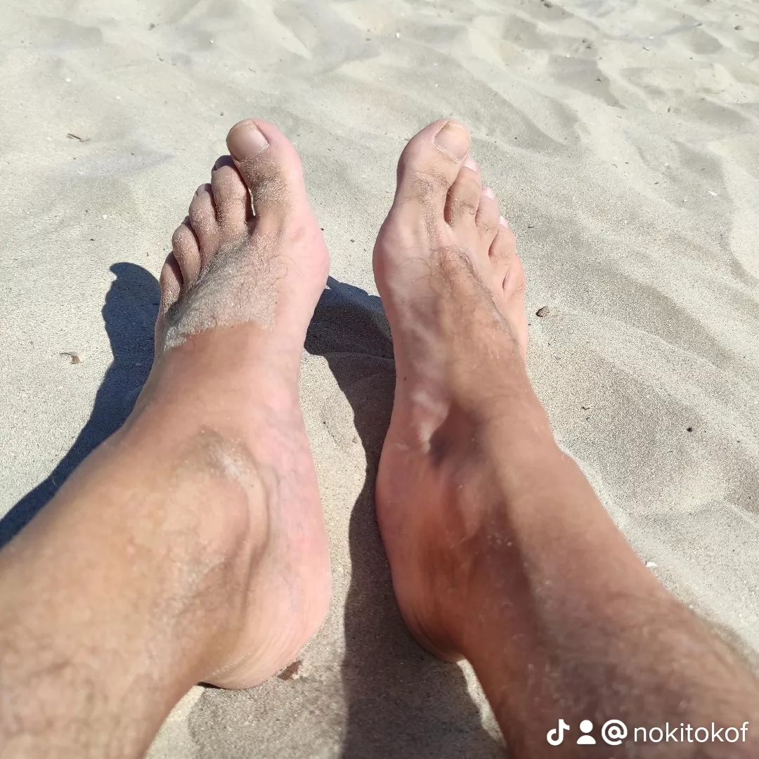 I can be extremely dirty with my feets 😈