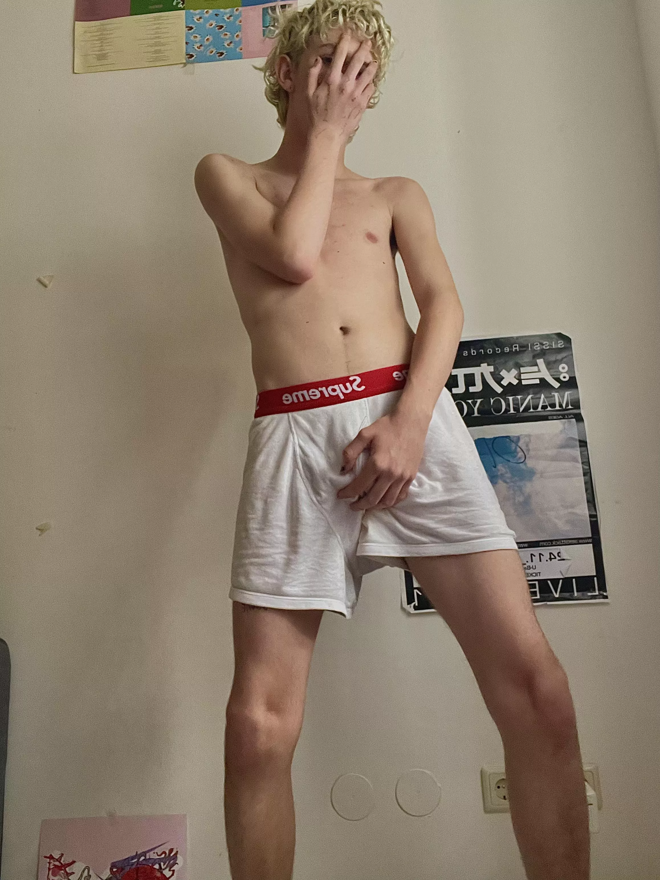 just turned 19 and i’m still a bit shy🥺 wanna help me take off my supreme boxershorts?🫣