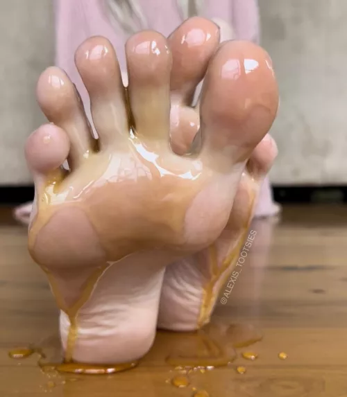 Let’s get sticky 😈