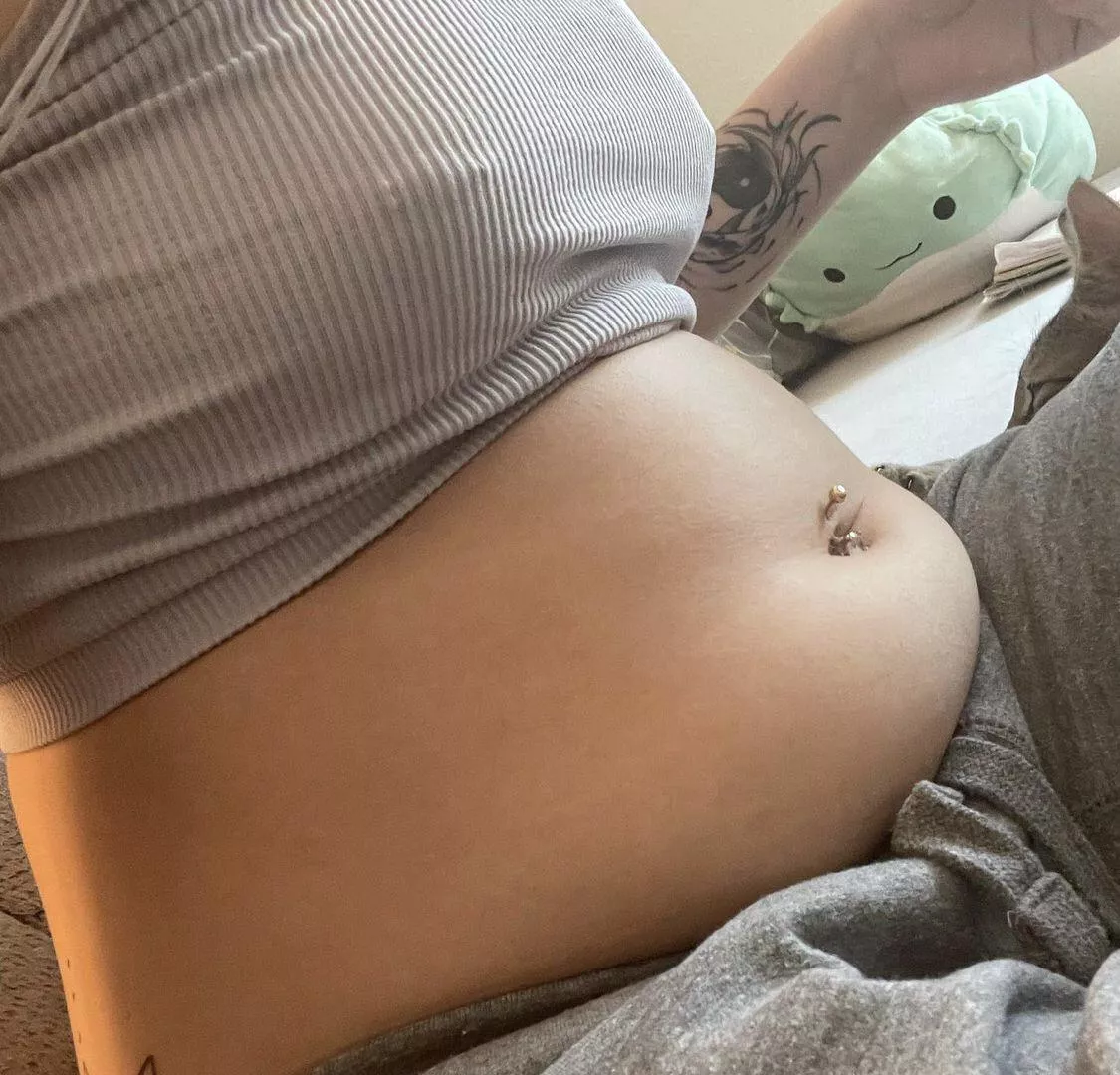 Make me pregnant 🤤😪🍕