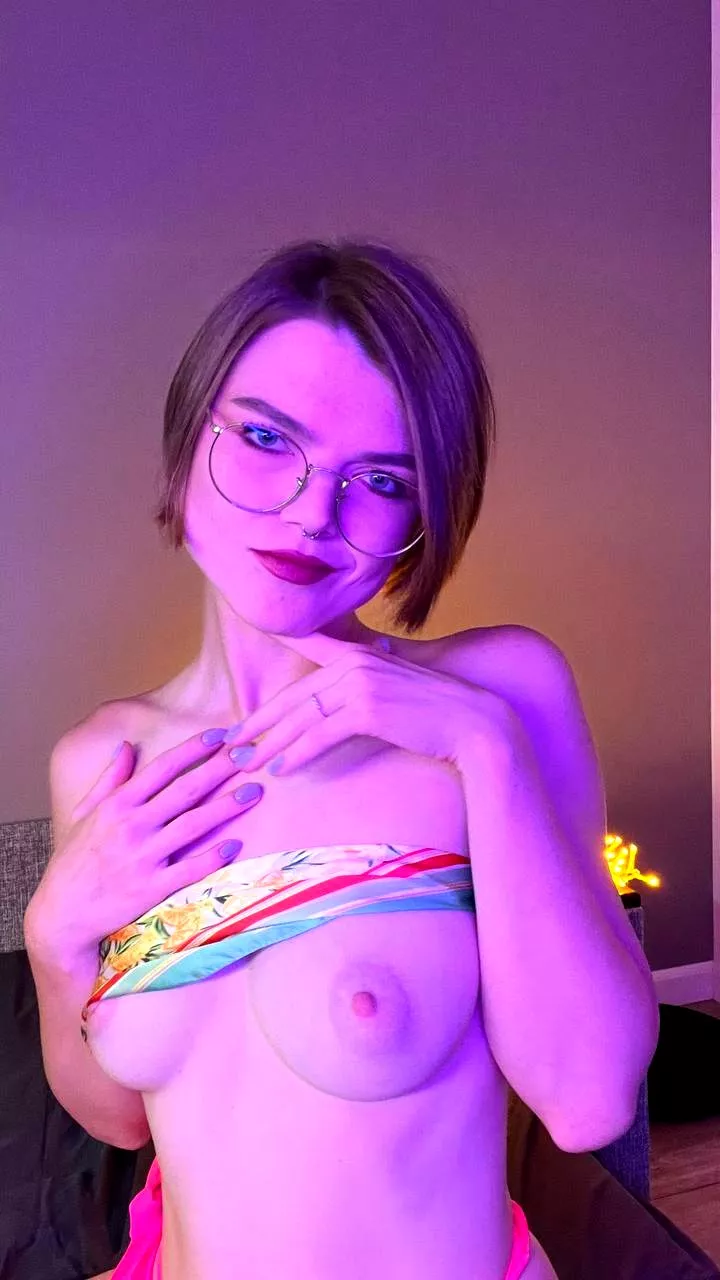 My right hand is out of action for a few months so can I use yours?