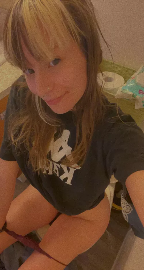 The way the pee sounded hitting the water was immaculate