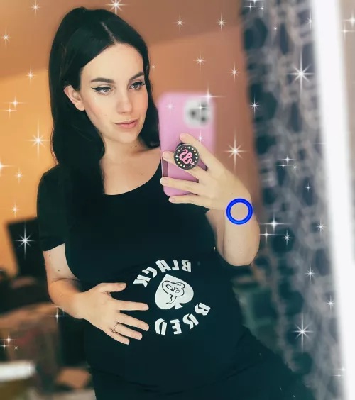 This is bnwo 🤰🏻🤰🏻