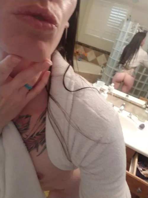 trading and chatting