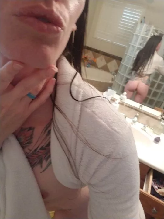 trading and chatting