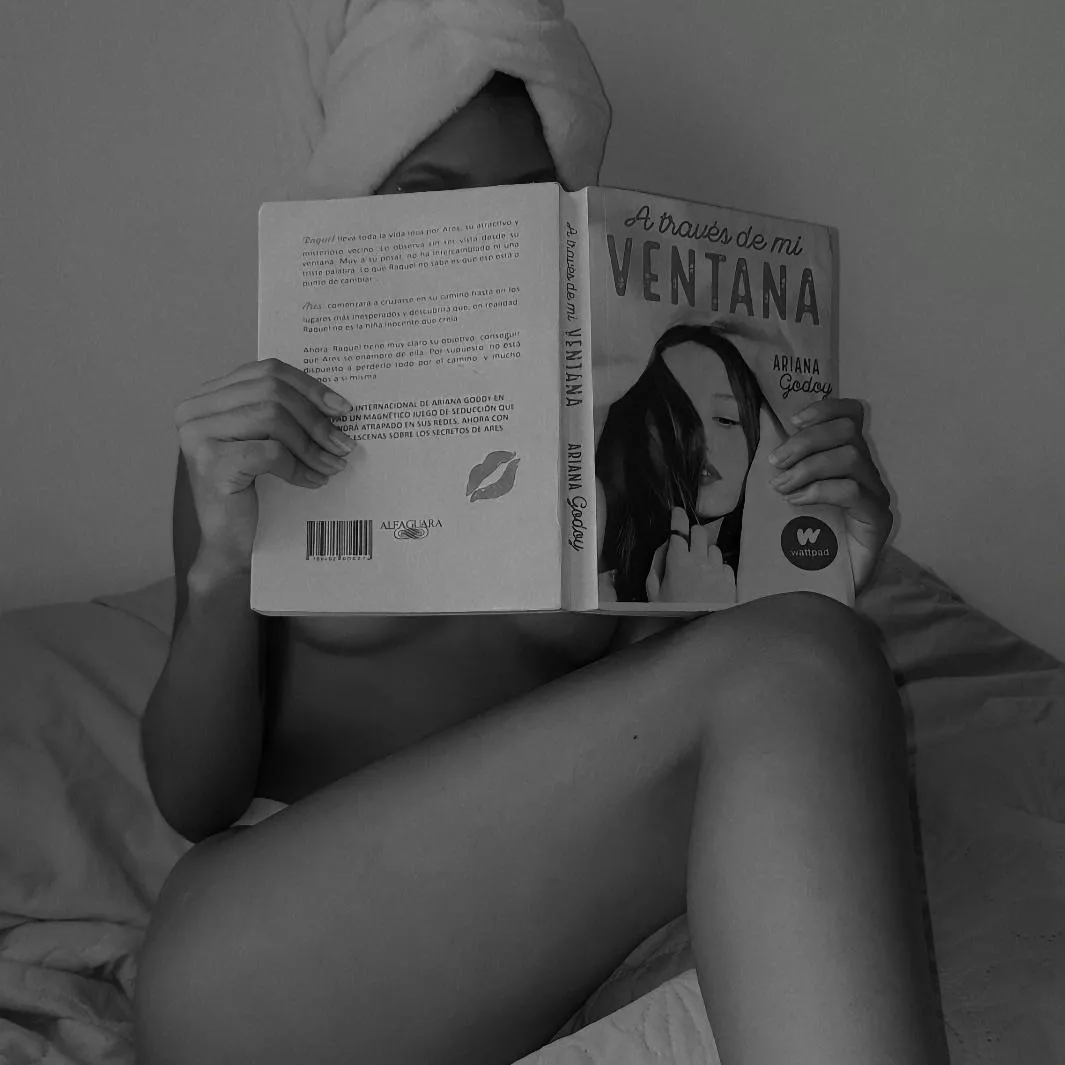 y si leemos juntos en mi onlyfans 🔥🥵😈