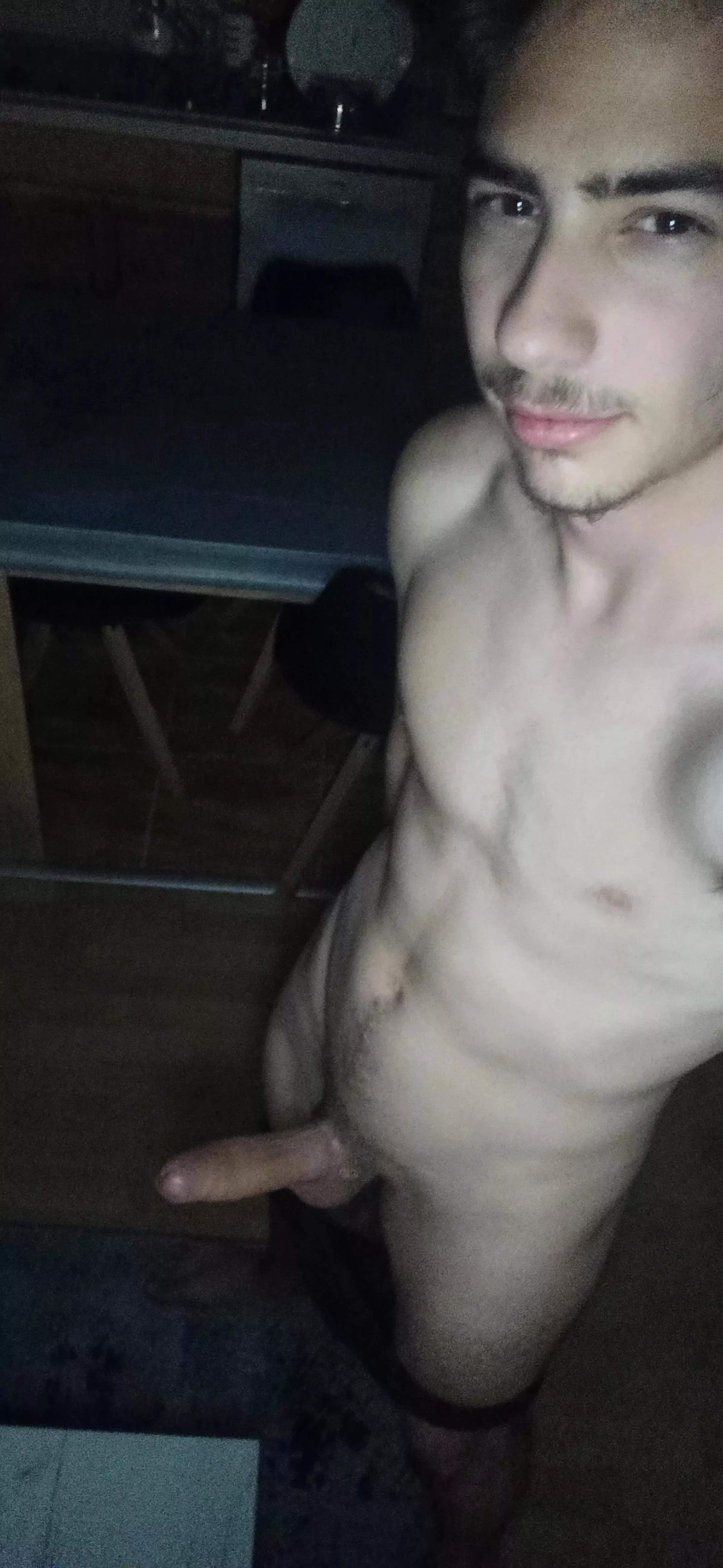 Horny pale guy [23] looking for a fuckbuddy. Any volunteer? 😈