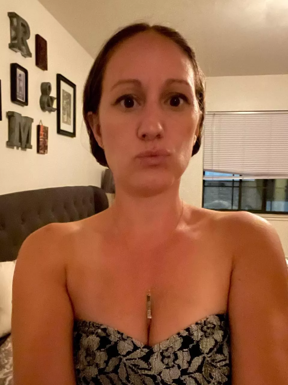 [image] Wwyd to my wife and mom of 4. Msg me