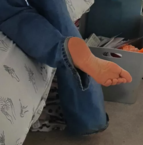 Mummy is alone at home, DM ME😈💜