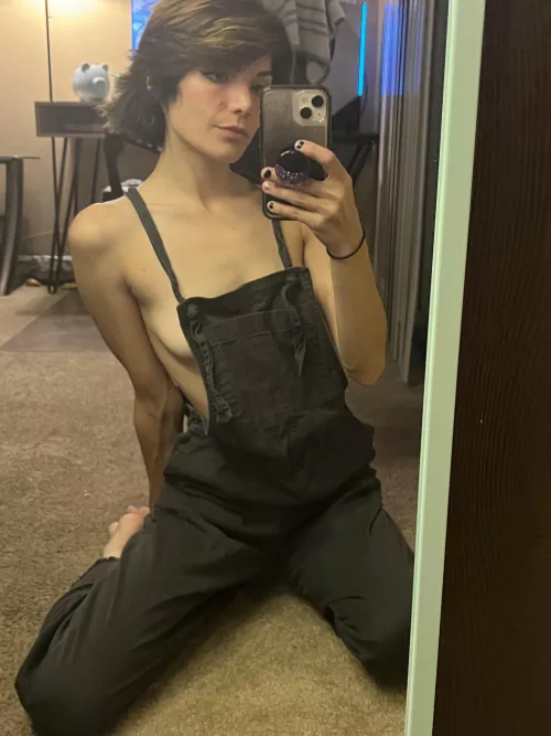 My overalls look so cute without a shirt😉 (irtr)