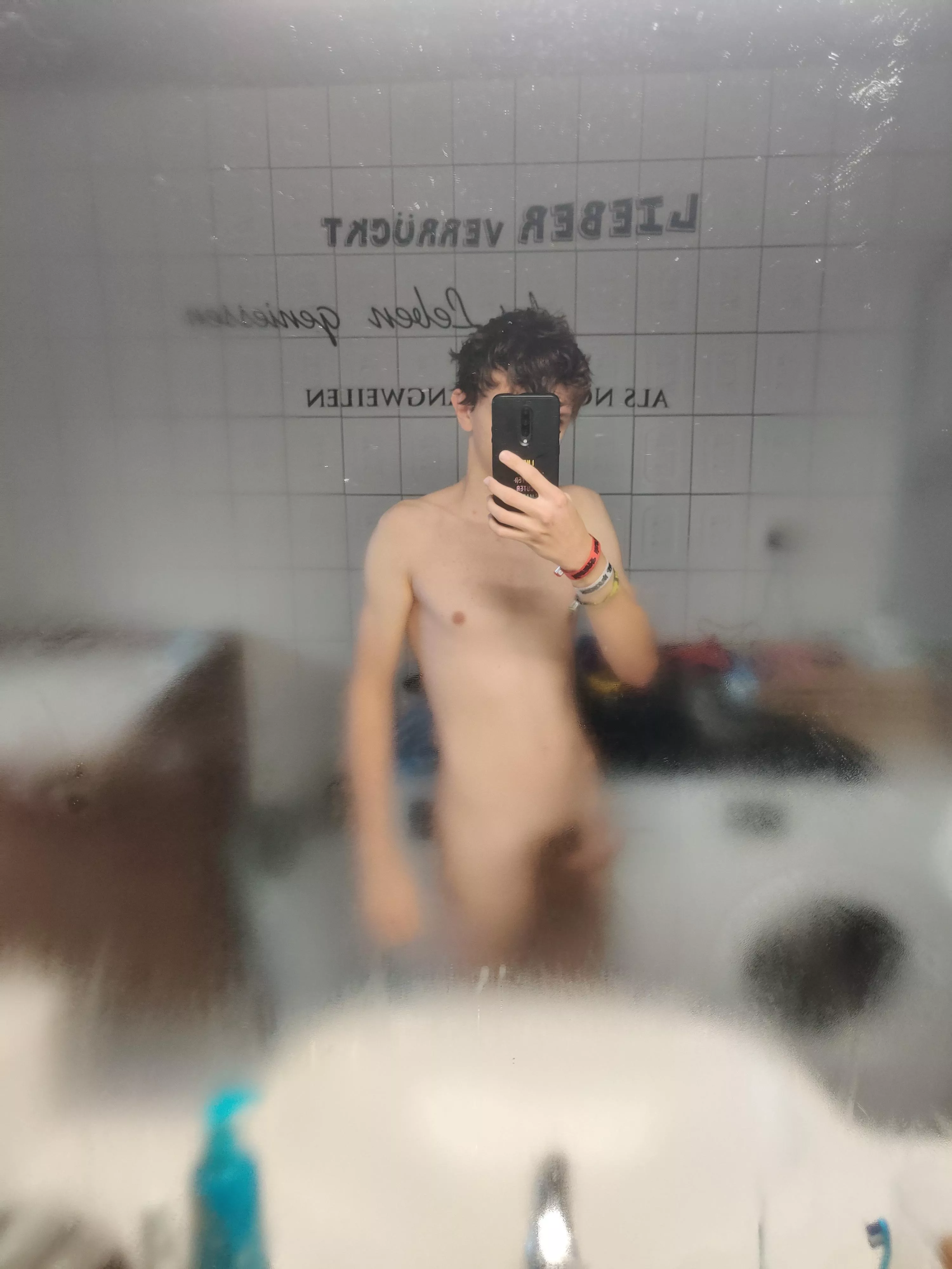 Oh if only the Mirror wouldn't be so wet😘 What do you think?