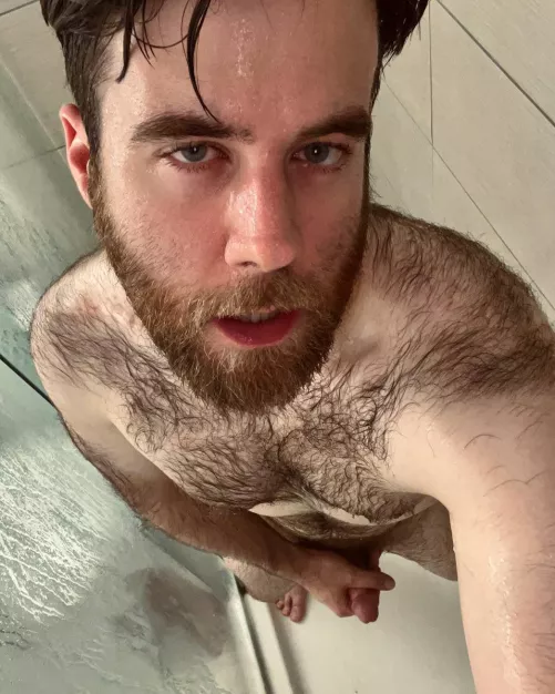 Shower thot (which one of you hotties wants to join me to make this pun more accurate 😉)