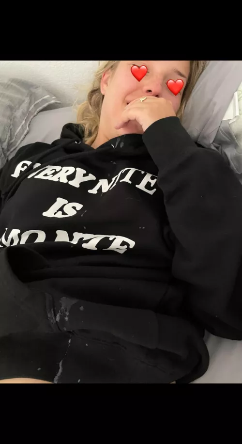 I just love when he cums all over me on laundry day 😍😍😂