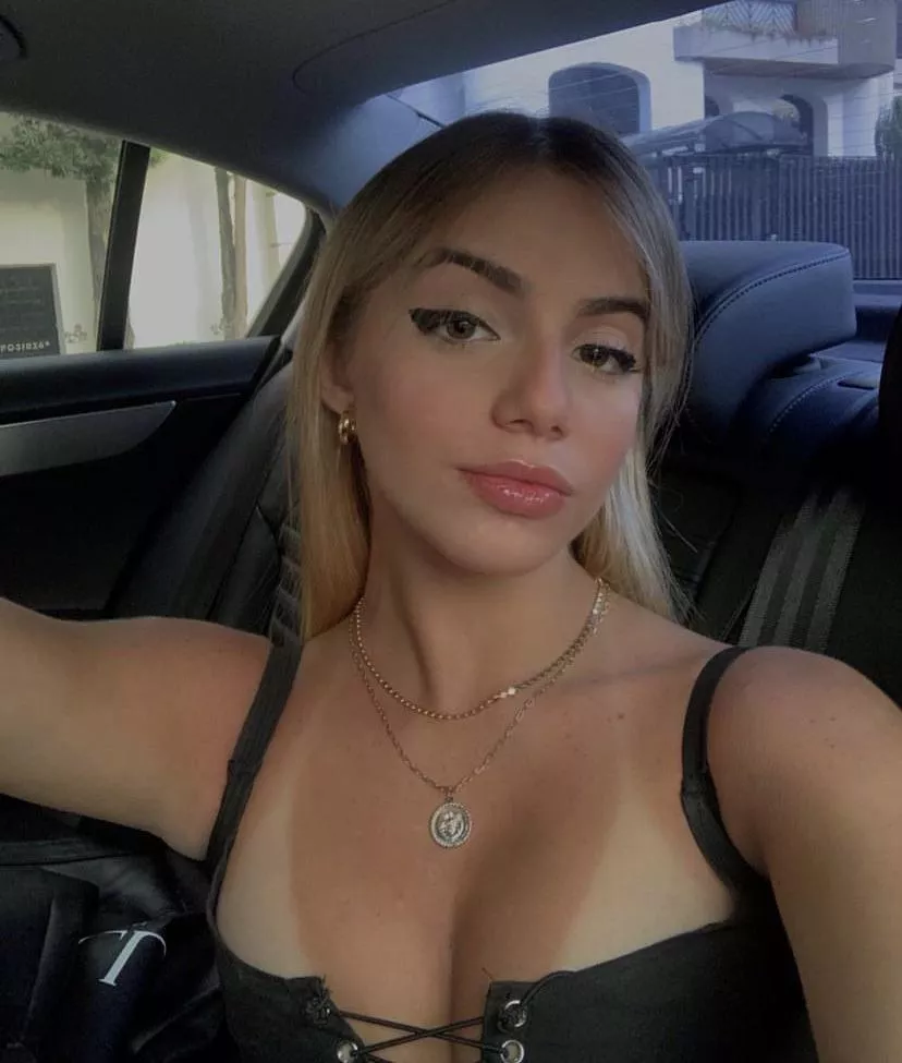 If you’re a really good boy I promise I’ll let you drink from mommy’s milkers 🥰