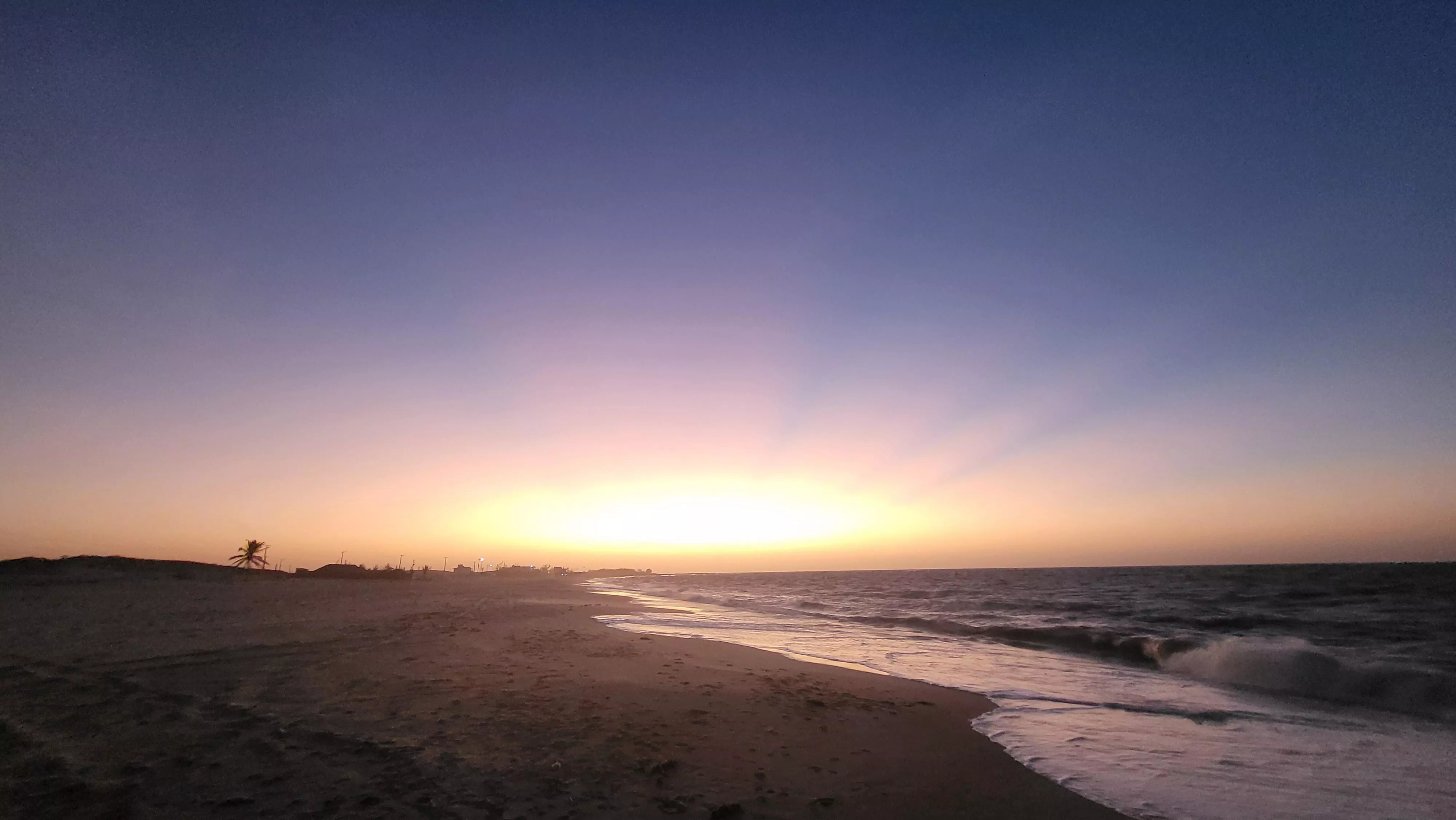 my beackyard. love sunset. camocim/brazil