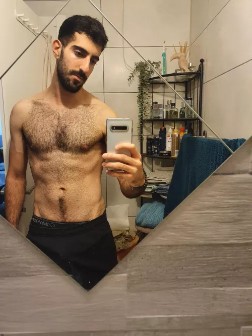 still sick, but I wanted to feel sexy 😏