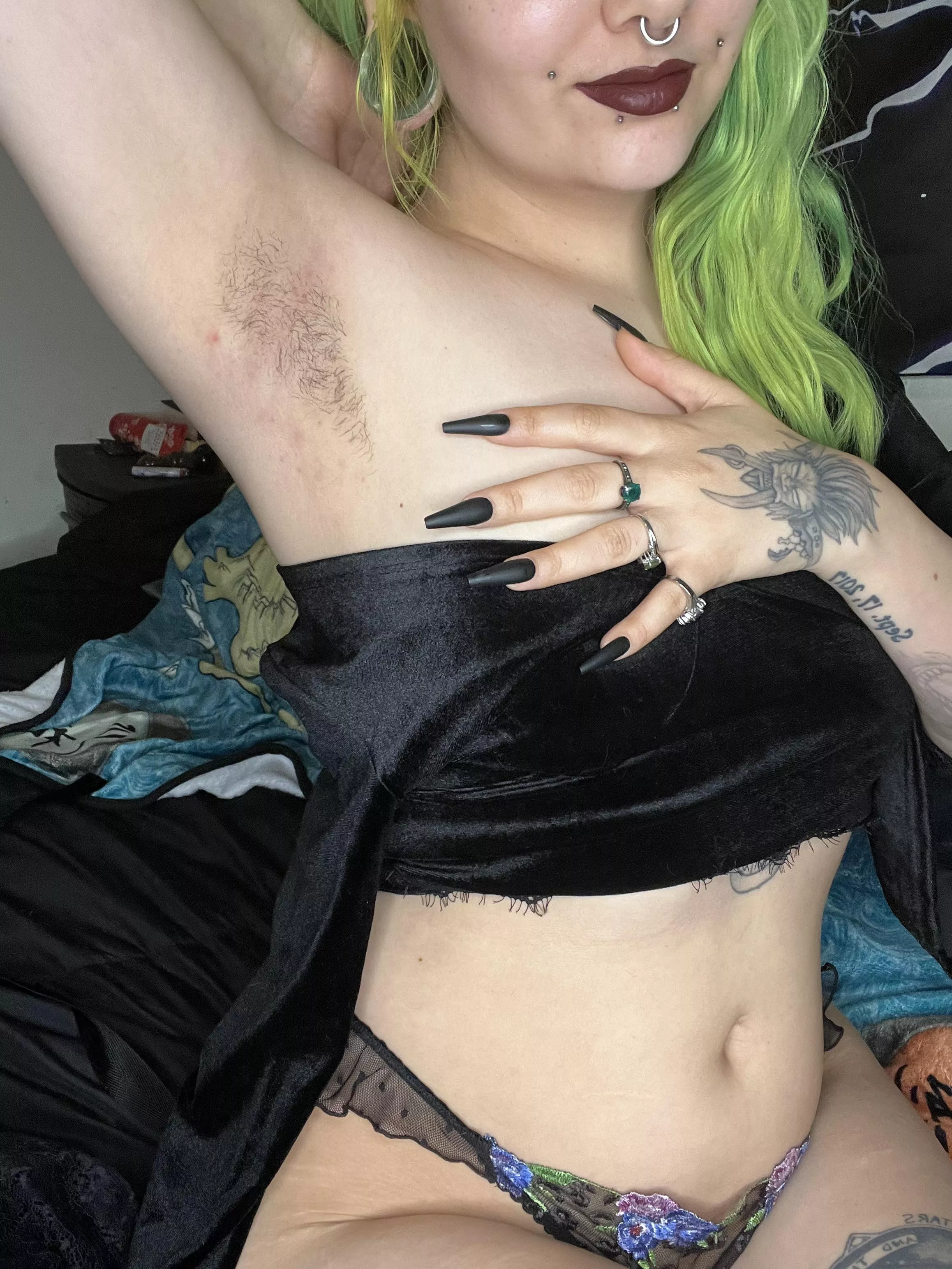 What’s hiding under my fall clothes 🍂